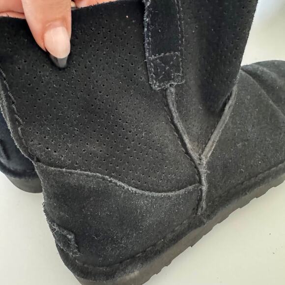 UGG Classic Mini Perforated Suede Boots – Black, Women’s Size 9 - Picture 8 of 9